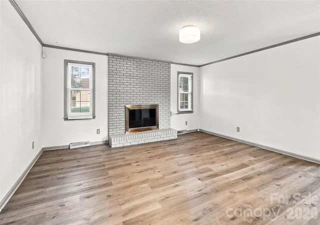 Photo 3 of Single family home for sale at 4209 Heatherstone Dr, Gastonia, NC 28056 | MLS# 4419168 | Listing updated on 2026-10-05