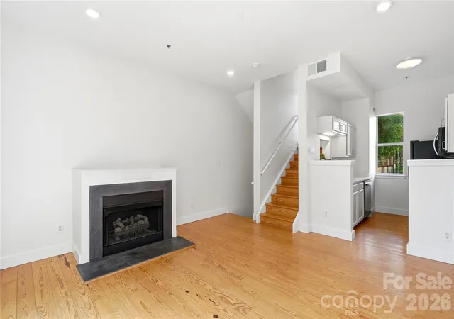 Photo 1 of Condo for sale at 2090 Atherton Heights Ln, Charlotte, NC 28203 | MLS# 4419169 | Listing updated on 2026-09-25