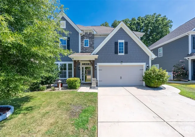 Photo 2 of Single family home for sale at 144 Chance Rd, Mooresville, NC 28115 | MLS# 4419180 | Listing updated on 2026-10-03