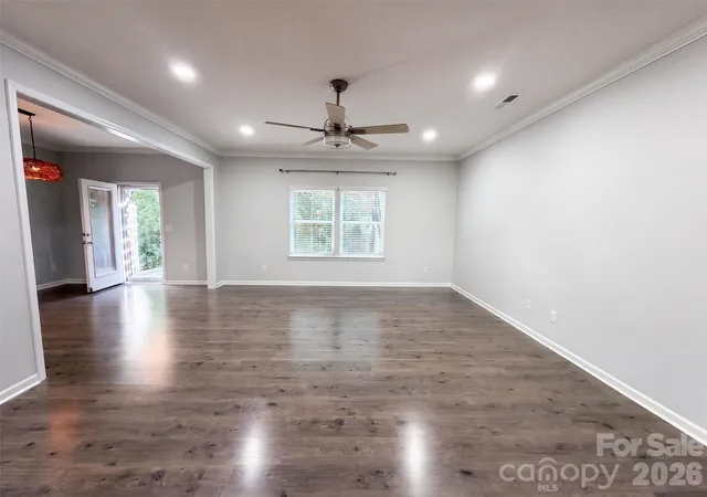 Photo 3 of Sale Pending at 619 Samet St, Fort Mill, SC 29715 | MLS# 4419181 | Listing updated on 2026-09-24