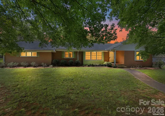 Photo 2 of Single family home for sale at 215 E Park Ave, Granite Quarry, NC 28146 | MLS# 4419198 | Listing updated on 2026-09-21
