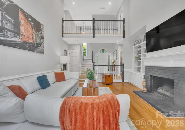 Photo 2 of Single family home for sale at 10108 Lampkin Way, Charlotte, NC 28269 | MLS# 4419211 | Listing updated on 2026-10-05