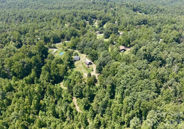 Photo 41 of Single family home for sale at 3028 Playmore Beach Rd, Morganton, NC 28655 | MLS# 4419212 | Listing updated on 2026-09-14