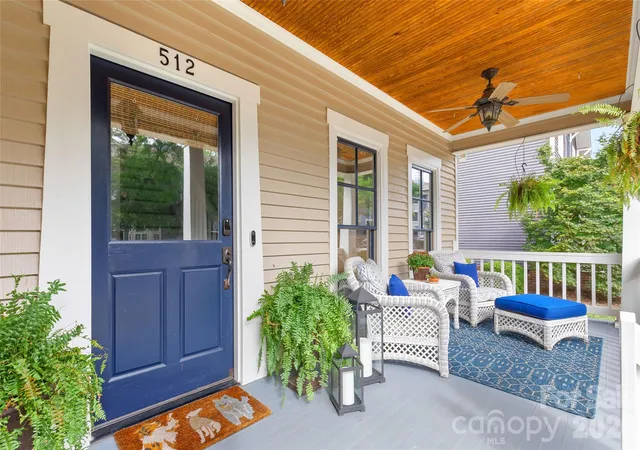 Photo 2 of Single family home for sale at 512 Olmsted Park Pl, Charlotte, NC 28203 | MLS# 4419250 | Listing updated on 2026-10-22