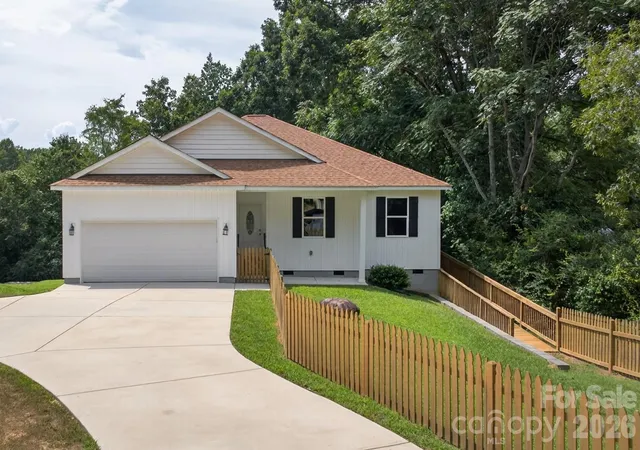 Single family home for sale at 922 Legion Club Rd, Salisbury, NC 28146 | MLS# 4419274