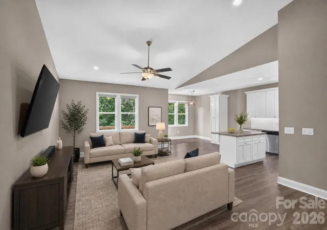 Photo 3 of Single family home for sale at 922 Legion Club Rd, Salisbury, NC 28146 | MLS# 4419274 | Listing updated on 2026-08-30