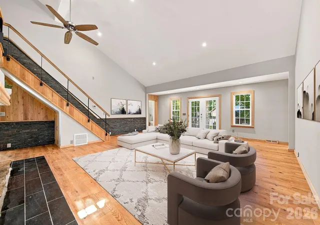 Photo 4 of Single family home for sale at 5225 Mayhew Country Dr, Mint Hill, NC 28227 | MLS# 4419297 | Listing updated on 2026-10-28