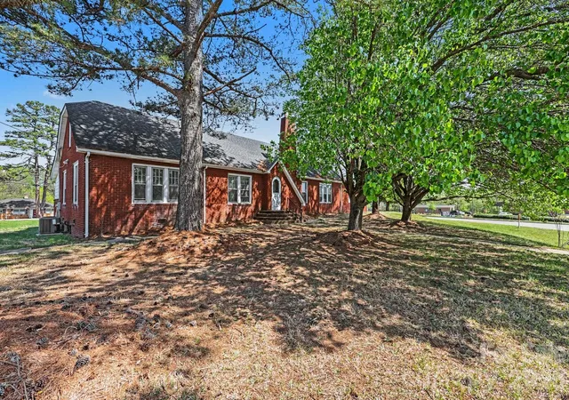 Photo 4 of Single family home for sale at 1411 Ludwick Heights Ln, Salisbury, NC 28147 | MLS# 4419308 | Listing updated on 2026-10-06