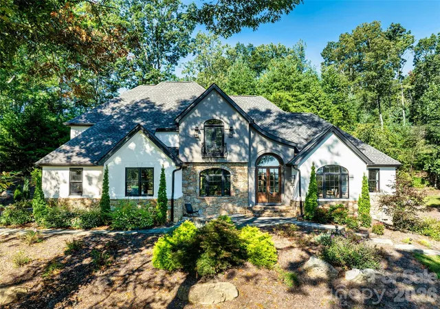 Single family home for sale at 643 Ml Ridge Dr, Mills River, NC 28759 | MLS# 4419337