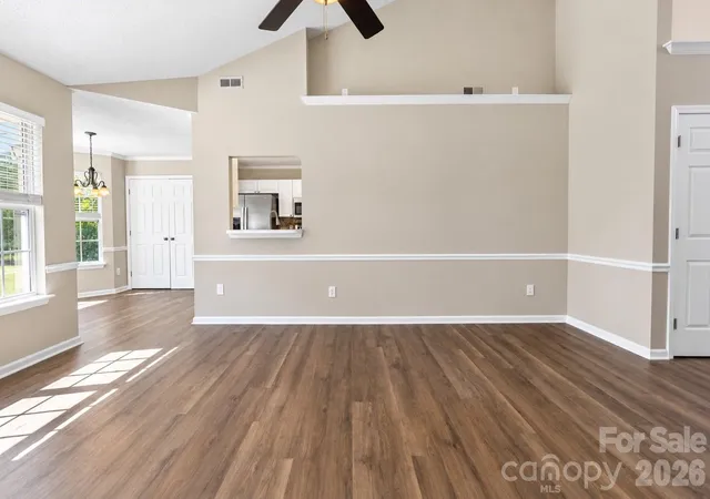 Photo 3 of Single family home for sale at 12704 Cumberland Crst Dr, Huntersville, NC 28078 | MLS# 4419361 | Listing updated on 2026-09-28