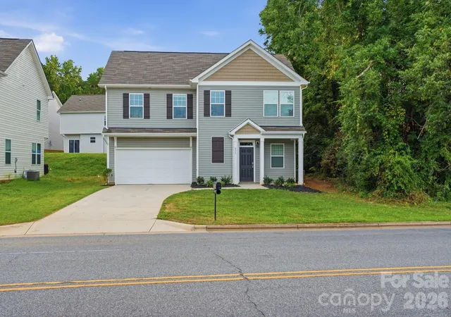 Photo 1 of Single family home for sale at 237 W Grover St, Shelby, NC 28150 | MLS# 4419371 | Listing updated on 2026-09-01