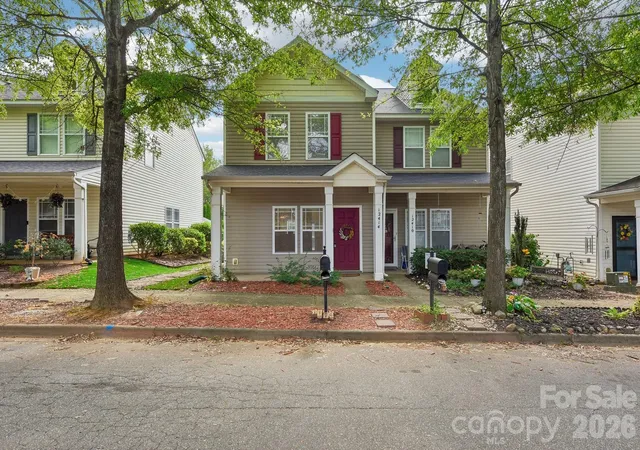 Photo 2 of Townhouse for sale at 12414 Stone Garden Dr, Huntersville, NC 28078 | MLS# 4419377 | Listing updated on 2026-09-25