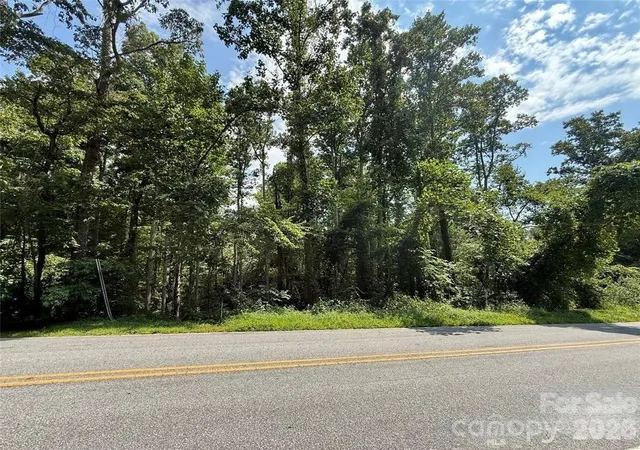 4th image of 256 Burge Mountain Rd, Hendersonville, NC 28792 | MLS# 4419382