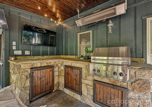 Photo 3 of Single family home for sale at 21624 Rio Oro Dr #50, Cornelius, NC 28031 | MLS# 4419384 | Listing updated on 2026-10-09