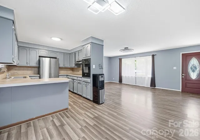 Photo 2 of Single family home for sale at 2300 Brookwood Rd, Lincolnton, NC 28092 | MLS# 4419387 | Listing updated on 2026-09-04