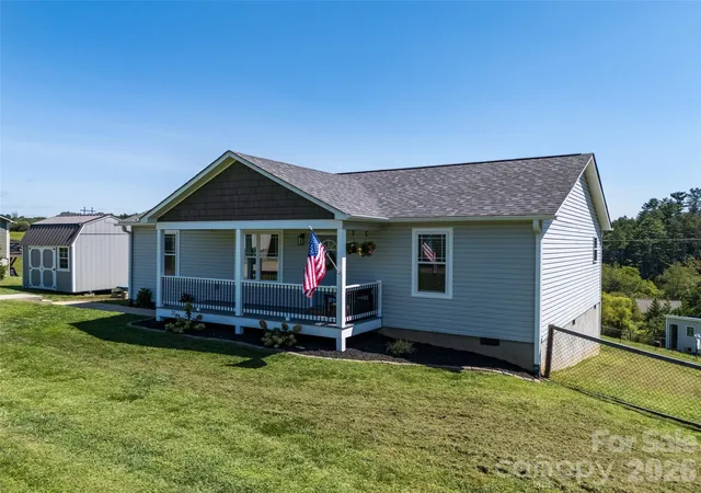 Photo 2 of Single family home for sale at 257 Tipton Hill Rd, Leicester, NC 28748 | MLS# 4419402 | Listing updated on 2026-08-30