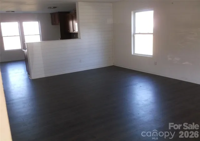 2nd image of 404 Smokehouse Ln, Albemarle, NC 28001 | MLS# 4419470