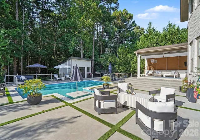 Photo 4 of Sale Pending at 15304 Wyndham Oaks Dr, Charlotte, NC 28277 | MLS# 4419486 | Listing updated on 2026-09-17