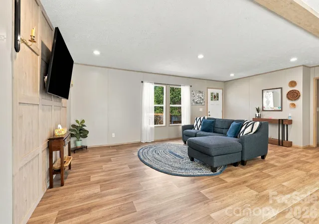 Photo 3 of Single family home for sale at 1001 Fisher Ln, Marshall, NC 28753 | MLS# 4419502 | Listing updated on 2026-09-22