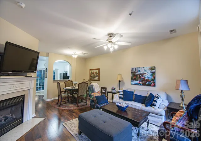 Photo 2 of Townhouse for sale at 8310 Chaceview Ct, Charlotte, NC 28269 | MLS# 4419511 | Listing updated on 2026-10-02