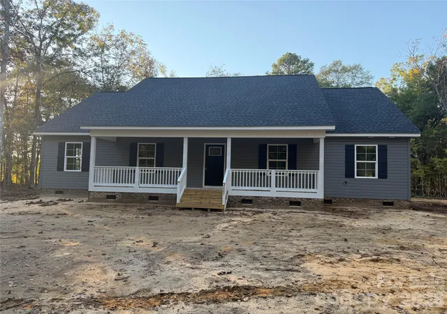 Photo 1 of Single family home for sale at 2887 Saluda Rd, Chester, SC 29706 | MLS# 4419515 | Listing updated on 2026-10-21
