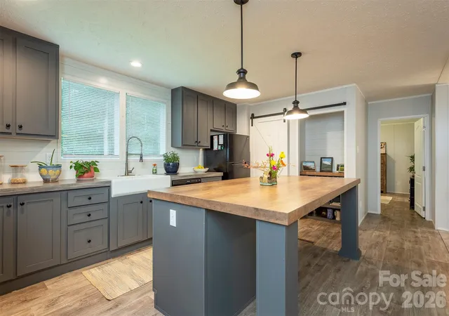 Photo 4 of Single family home for sale at 346 Tricycle Hl Ln, Tryon, NC 28782 | MLS# 4419540 | Listing updated on 2026-09-30