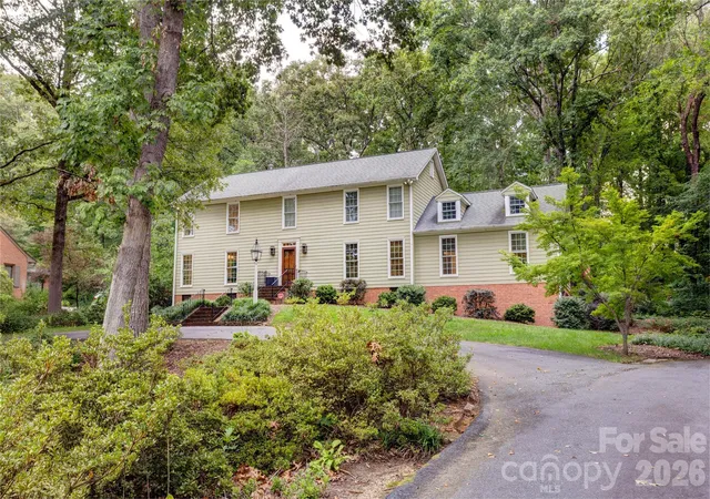 Photo 2 of Single family home for sale at 215 Bethel Dr, Salisbury, NC 28144 | MLS# 4419558 | Listing updated on 2026-09-01