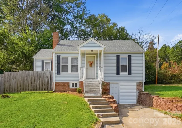 Photo 2 of Single family home for sale at 714 Parker St, Albemarle, NC 28001 | MLS# 4419559 | Listing updated on 2026-10-04