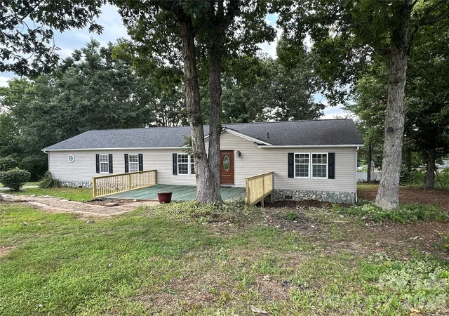 Photo 3 of Single family home for sale at 4786 Briar Ct, Granite Falls, NC 28630 | MLS# 4419568 | Listing updated on 2026-09-02