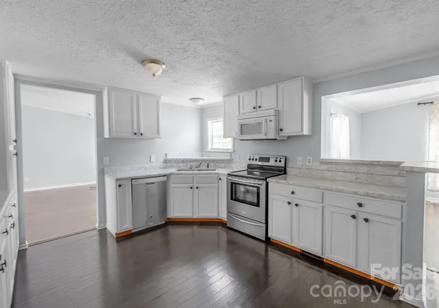 Photo 5 of Single family home for sale at 3017 Heather Hl Ln, Richburg, SC 29729 | MLS# 4419578 | Listing updated on 2026-09-01