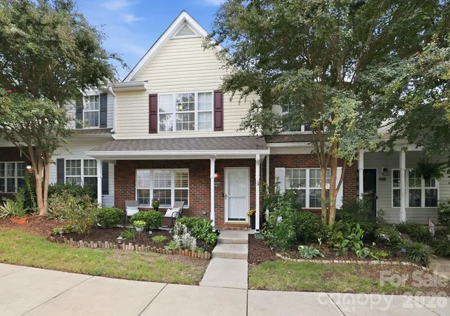 Townhouse for sale at 229 Primrose Walk, Fort Mill, SC 29715 | MLS# 4419579