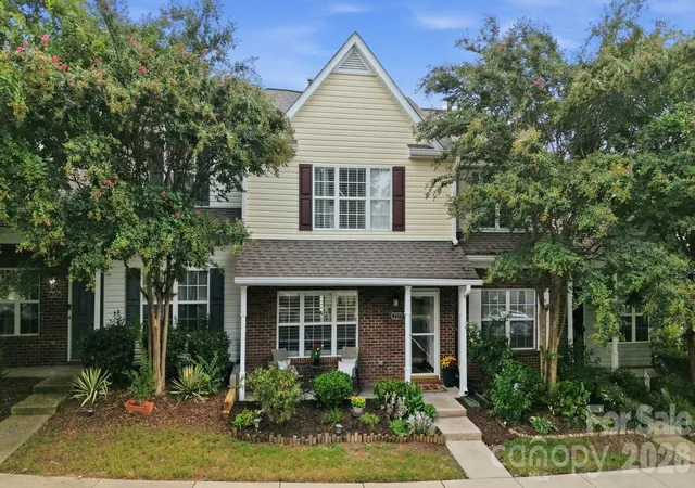 Photo 2 of Townhouse for sale at 229 Primrose Walk, Fort Mill, SC 29715 | MLS# 4419579 | Listing updated on 2026-09-13