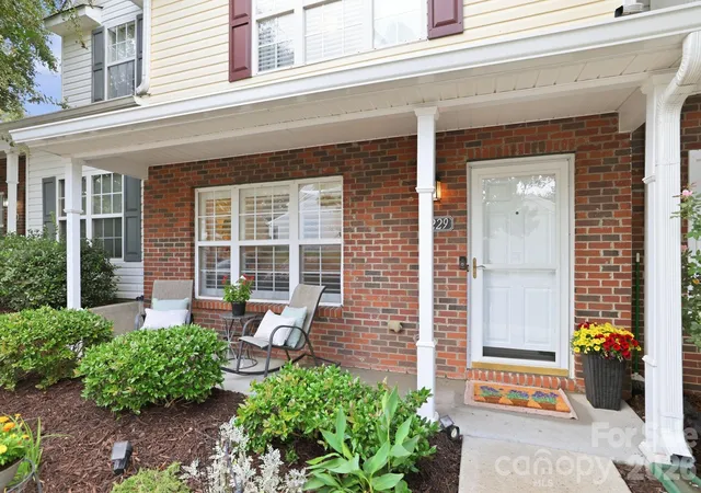 Photo 3 of Townhouse for sale at 229 Primrose Walk, Fort Mill, SC 29715 | MLS# 4419579 | Listing updated on 2026-09-13