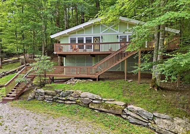 Photo 2 of Single family home for sale at 242 Charter Hills Rd, Beech Mountain, NC 28604 | MLS# 4419611 | Listing updated on 2026-09-01