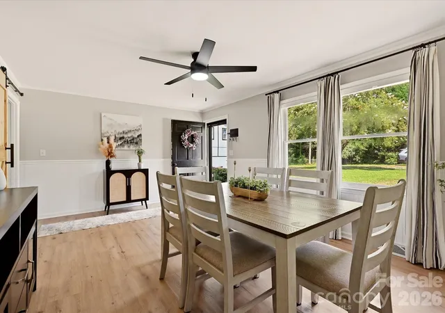 Photo 3 of Single family home for sale at 513 Paradise Cir, Belmont, NC 28012 | MLS# 4419627 | Listing updated on 2026-10-28