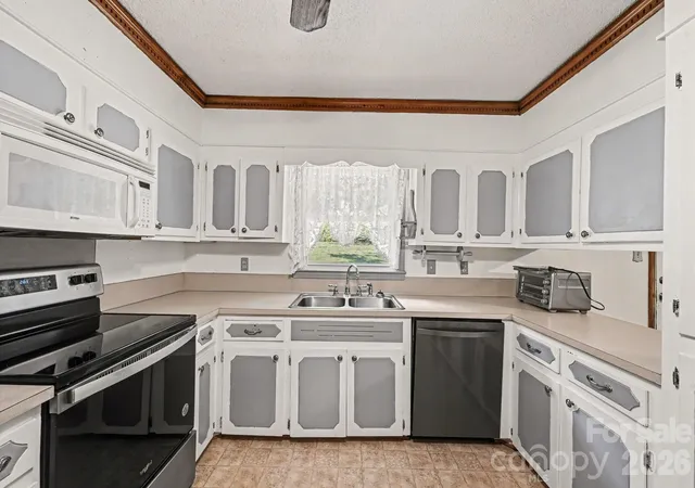 Photo 3 of Sale Pending at 141 Howie St, Mount Holly, NC 28120 | MLS# 4419633 | Listing updated on 2026-09-23