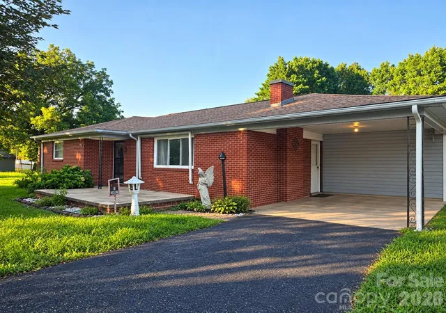 Photo 1 of Single family home for sale at 4408 Charles Raper Jonas Hwy, Iron Station, NC 28080 | MLS# 4419635 | Listing updated on 2026-10-10