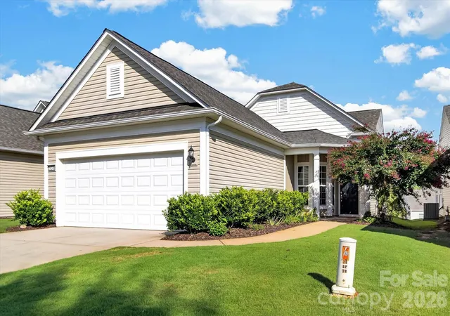 Photo 1 of Sale Pending at 20246 Dovekie Ln, Fort Mill, SC 29707 | MLS# 4419641 | Listing updated on 2026-09-15