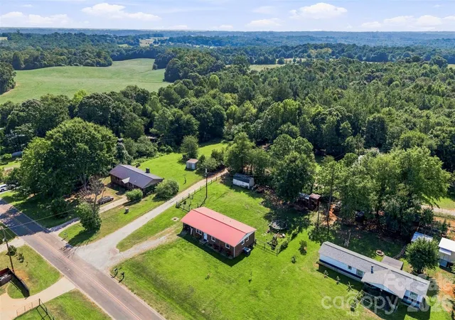 Photo 22 of Single family home for sale at 441 Gantts Grv Church Rd, Mooresboro, NC 28114 | MLS# 4419664 | Listing updated on 2026-09-05