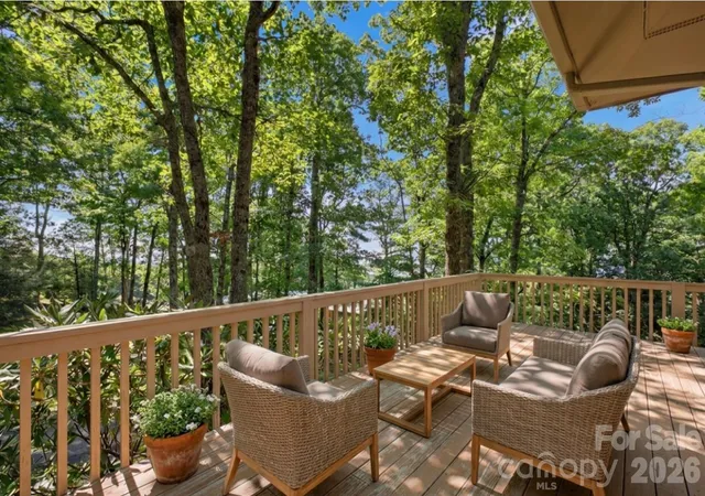 Photo 3 of Single family home for sale at 765 Oak Ridge Dr, Boone, NC 28607 | MLS# 4419667 | Listing updated on 2026-09-03