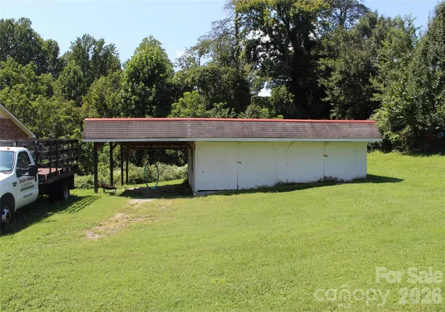 Photo 22 of Single family home for sale at 114 Ashworth Cir, Marion, NC 28752 | MLS# 4419710 | Listing updated on 2026-08-31