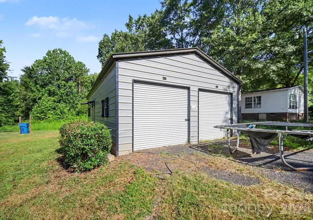Photo 24 of Single family home for sale at 6555 Mcintosh Rd, Stanley, NC 28164 | MLS# 4419756 | Listing updated on 2026-10-02