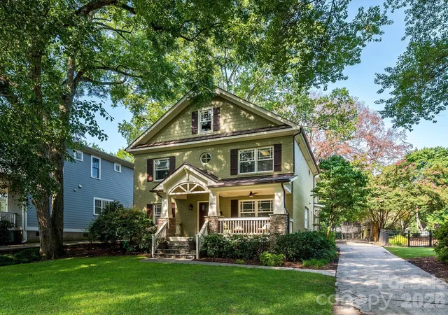 Single family home for sale at 3016 Somerset Dr, Charlotte, NC 28209 | MLS# 4419759