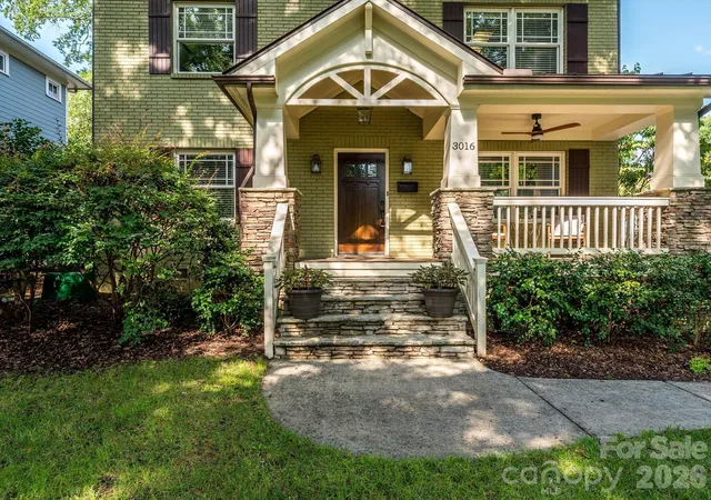 Photo 3 of Single family home for sale at 3016 Somerset Dr, Charlotte, NC 28209 | MLS# 4419759 | Listing updated on 2026-09-05
