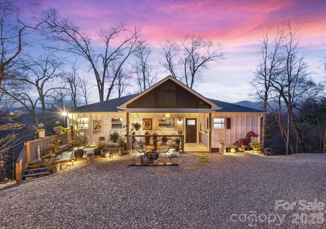 Photo 2 of Single family home for sale at 56 Kammerer Dr, Waynesville, NC 28785 | MLS# 4419763 | Listing updated on 2026-10-03