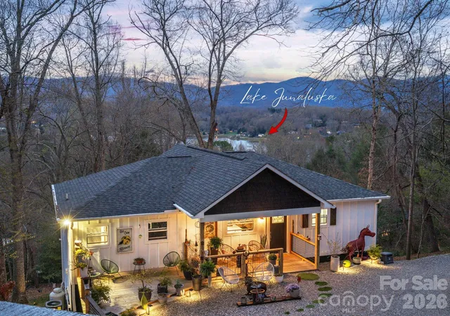 Photo 3 of Single family home for sale at 56 Kammerer Dr, Waynesville, NC 28785 | MLS# 4419763 | Listing updated on 2026-10-03