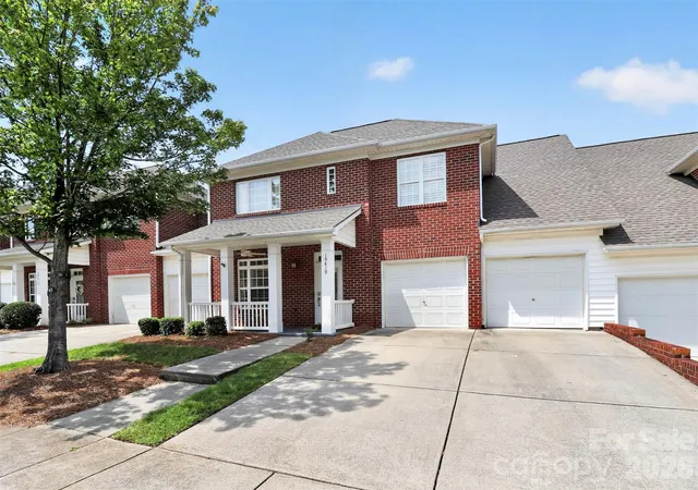 Photo 1 of Townhouse for sale at 19419 Beaufain St, Cornelius, NC 28031 | MLS# 4419765 | Listing updated on 2026-10-14