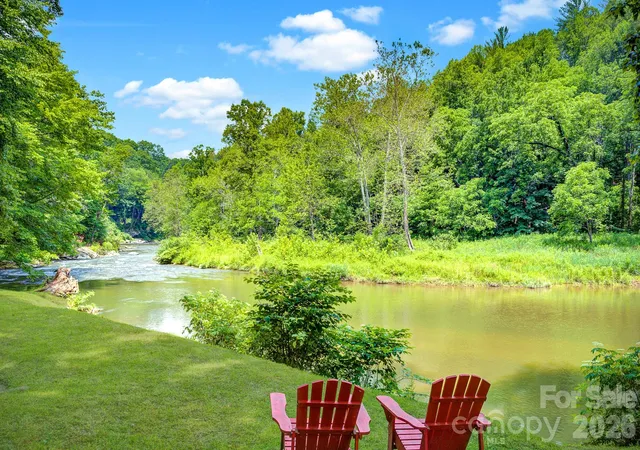 Photo 2 of Single family home for sale at 568 Auborn Trivette Rd, Sugar Grove, NC 28679 | MLS# 4419786 | Listing updated on 2026-09-01