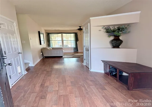 Photo 4 of Single family home for sale at 10323 Green Hedge Ave, Charlotte, NC 28269 | MLS# 4419827 | Listing updated on 2026-10-23
