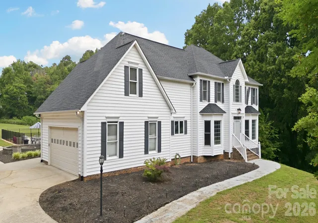 Photo 1 of Single family home for sale at 825 Timberlane Trl, Salisbury, NC 28147 | MLS# 4419833 | Listing updated on 2026-09-02